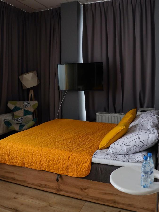 Hotel Apart Варшава Екстер'єр фото