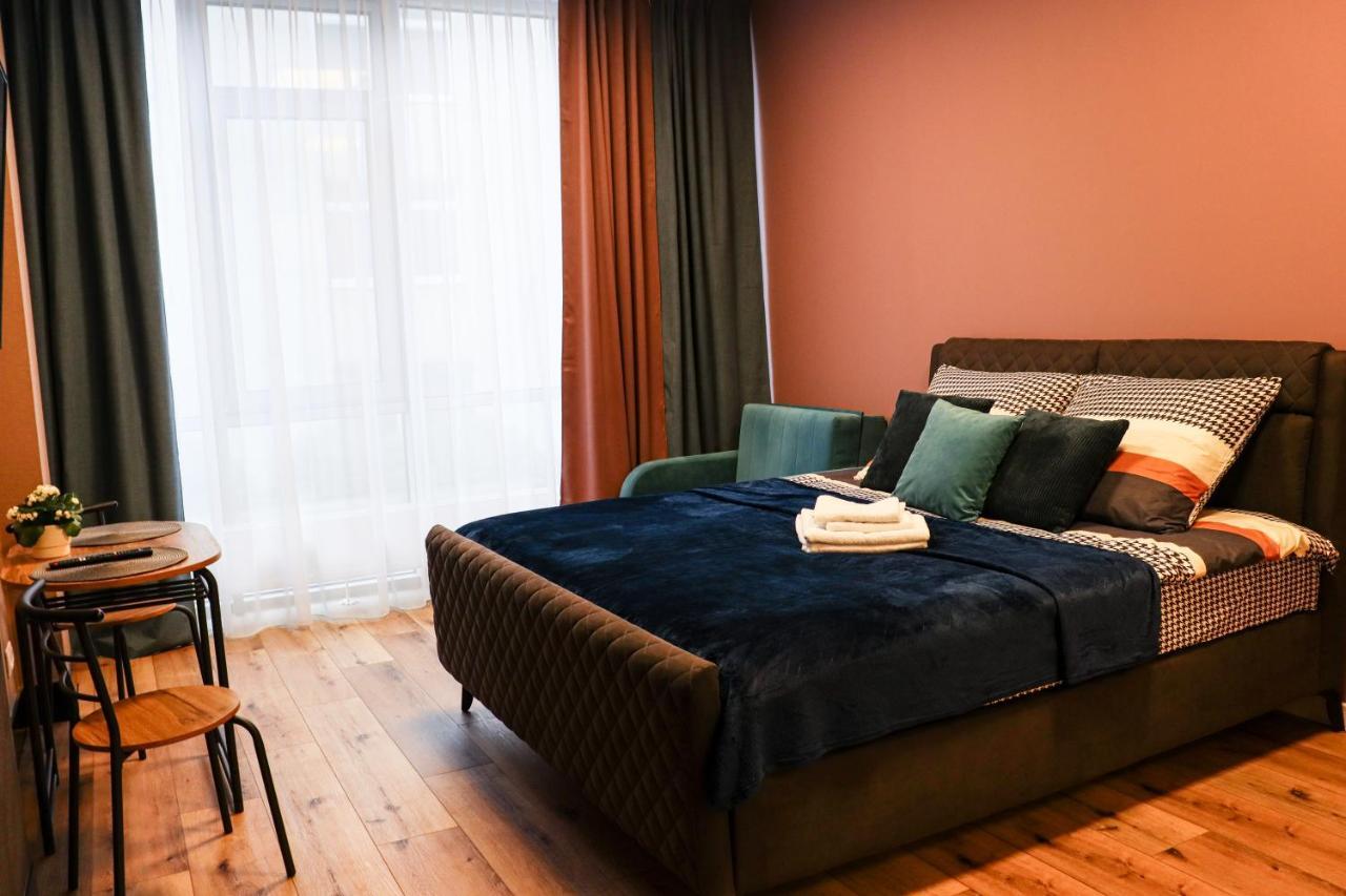 Hotel Apart Варшава Екстер'єр фото