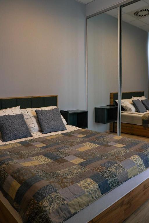 Hotel Apart Варшава Екстер'єр фото