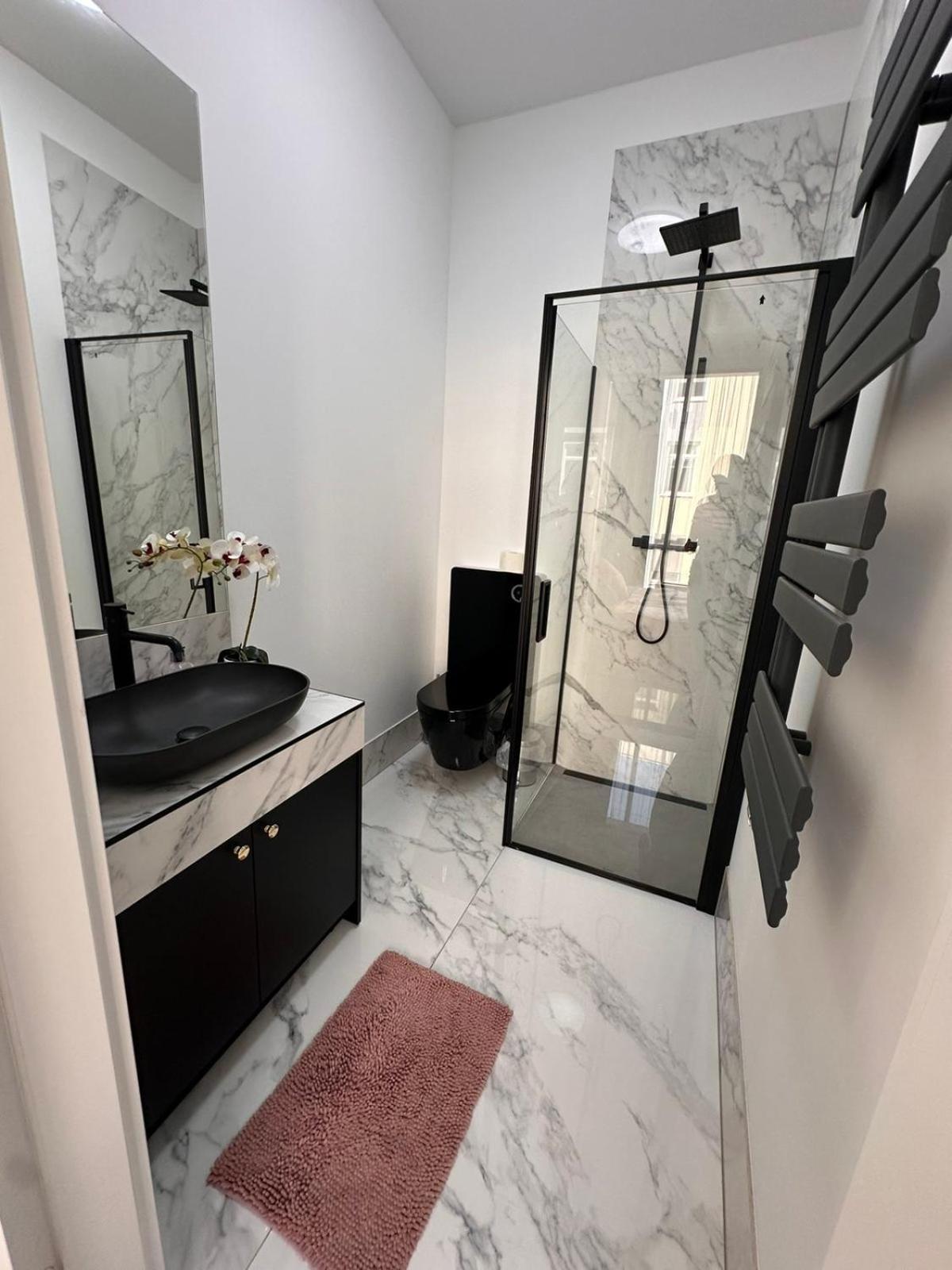 Hotel Apart Варшава Екстер'єр фото